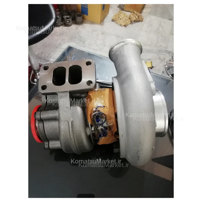 توربوشارژر بیل مکانیکی کوماتسو PC220-7 — سمت توربین